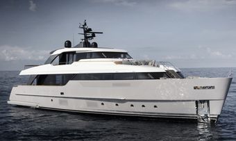 Flori yacht charter lifestyle