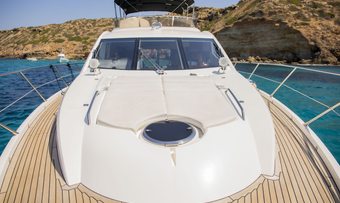 Midnight Summer Dream yacht charter lifestyle
