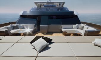 Manta yacht charter lifestyle