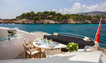 Infinito yacht charter lifestyle