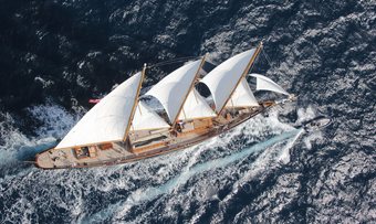 Creole yacht charter lifestyle