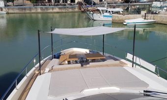Upstream yacht charter lifestyle