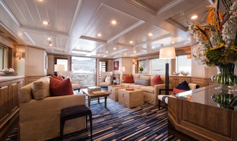 BLU 470 yacht charter lifestyle