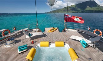 Salvaje yacht charter lifestyle
