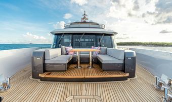 Vivace yacht charter lifestyle