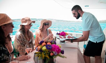 Voyager yacht charter lifestyle