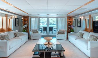 Deep Blue II yacht charter lifestyle