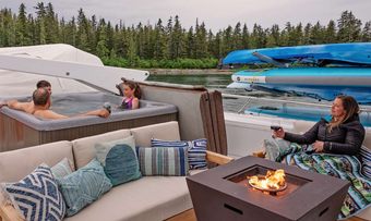 Dauntless yacht charter lifestyle