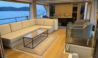 Beyefendi H yacht charter lifestyle