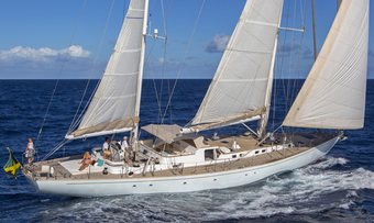 Wisdom yacht charter CNL - Cantieri Navali Lavagna Sail Yacht