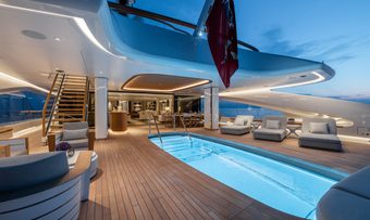 Alvia yacht charter lifestyle