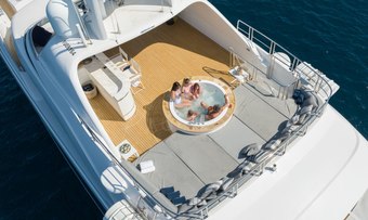 My Way V yacht charter lifestyle