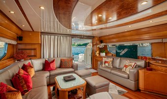 Zihuatanejo yacht charter lifestyle