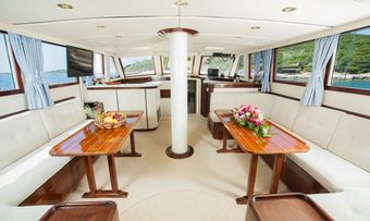 Fortuna yacht charter lifestyle