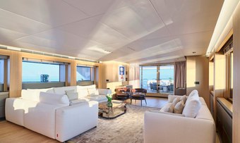 Maestro yacht charter lifestyle