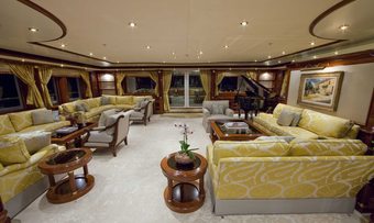 Titania yacht charter lifestyle