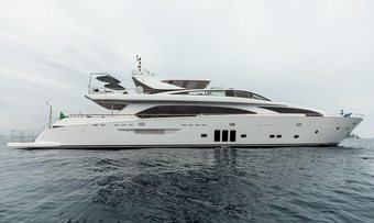 Millesime yacht charter Couach Motor Yacht