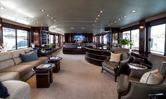 Unbridled yacht charter lifestyle
