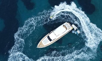Va Bene yacht charter lifestyle