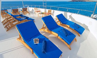 Tip Top II yacht charter lifestyle
