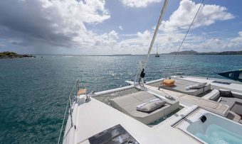 Oceanus yacht charter lifestyle