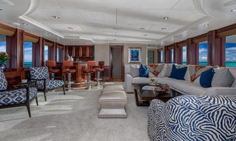 Avalon yacht charter lifestyle