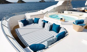 Adventure yacht charter lifestyle