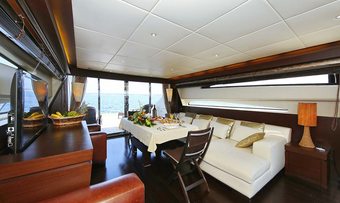 Dream On yacht charter lifestyle