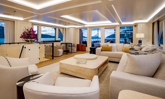 Juneluck yacht charter lifestyle