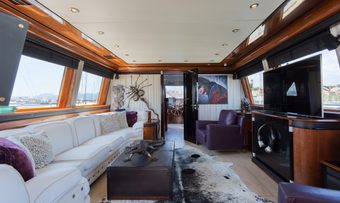 Indigo Star I yacht charter lifestyle