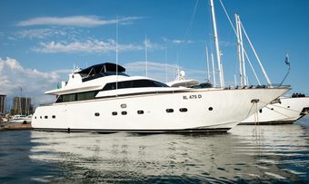 Lady Clotilde yacht charter Maiora Motor Yacht