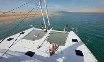 GO FREE II yacht charter lifestyle
