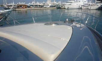 Cayenne yacht charter lifestyle