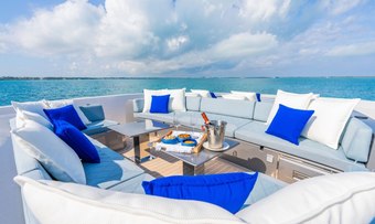 M7 yacht charter lifestyle