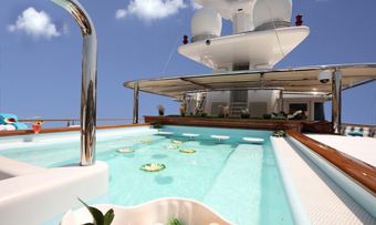 Nomad yacht charter lifestyle