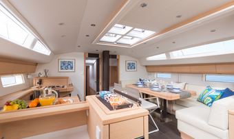 ARGENTOUS yacht charter lifestyle