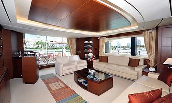 Bienaventuranza VII yacht charter lifestyle