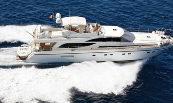 Laouen yacht charter Couach Motor Yacht