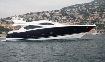 BLUEQUEST II yacht charter Sunseeker Motor Yacht