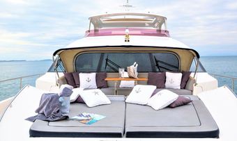 4 Life yacht charter lifestyle