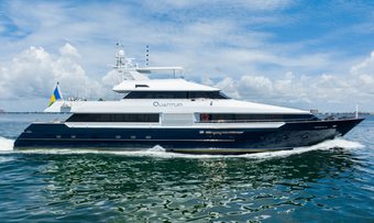 Quantum yacht charter Broward Motor Yacht