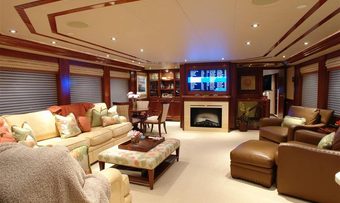 Ostara yacht charter lifestyle