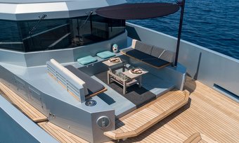 So'Mar yacht charter lifestyle
