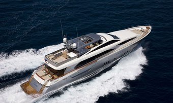 Apmonia yacht charter Couach Motor Yacht