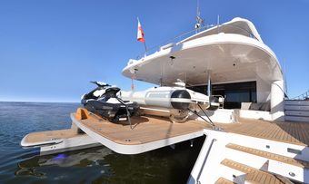 Blue Belly yacht charter lifestyle