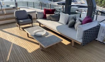 Nomad yacht charter lifestyle