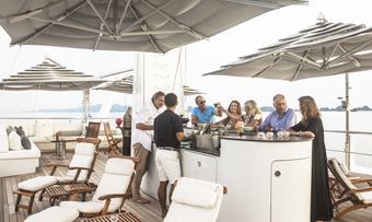 Aqua Blu yacht charter lifestyle
