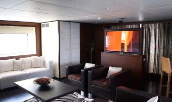Annamia yacht charter lifestyle