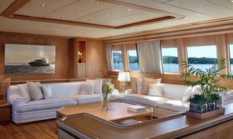 Nova yacht charter lifestyle