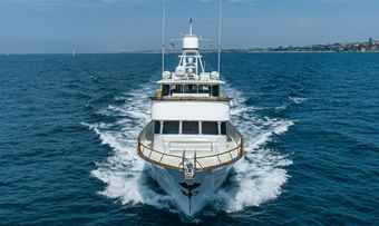 Oceana yacht charter lifestyle